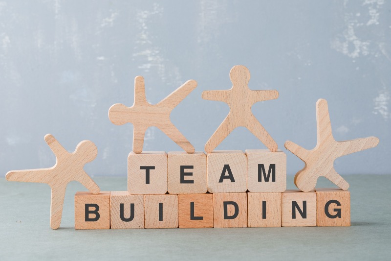 Outbound & Training: Membangun Tim yang Tangguh, Adaptif, dan Bermakna