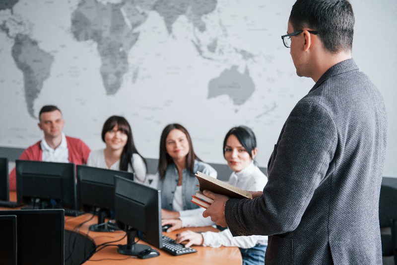 Training Karyawan: Investasi Cerdas untuk Masa Depan Perusahaan