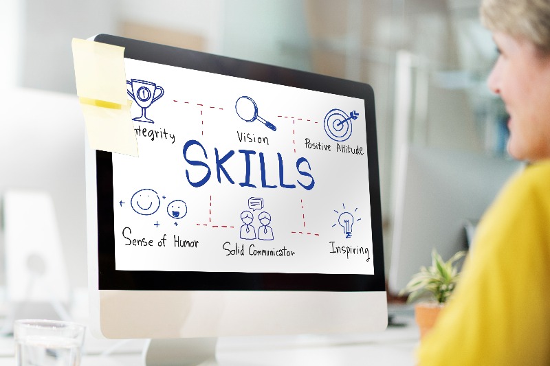 Upskilling & Reskilling: Kunci Bertahan di Era Disrupsi Teknologi 